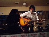 060827_acoustic_165.jpg